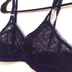 Vintage 1940s LILIES of France Sheer Midnight Blue Lace Bra 34-36 M